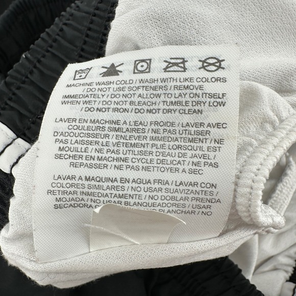 Nike Dri Fit Running Shorts Black White Trim Athletic Gym Workout Women Medium - Picture 5 of 5